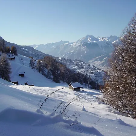 Combyre C 035 - Comfortable 6 Pers Veysonnaz