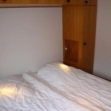 Combyre C 035 - Comfortable 6 Pers Апартаменты *