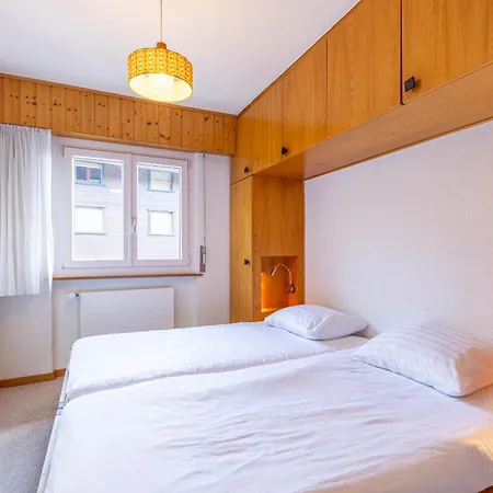 Combyre C 035 - Comfortable 6 Pers Апартаменты *